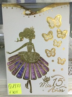 Tarjeta quinceañeros chica con mariposas Q19FO