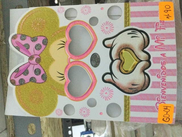 TARJETA MINNIE PARADO