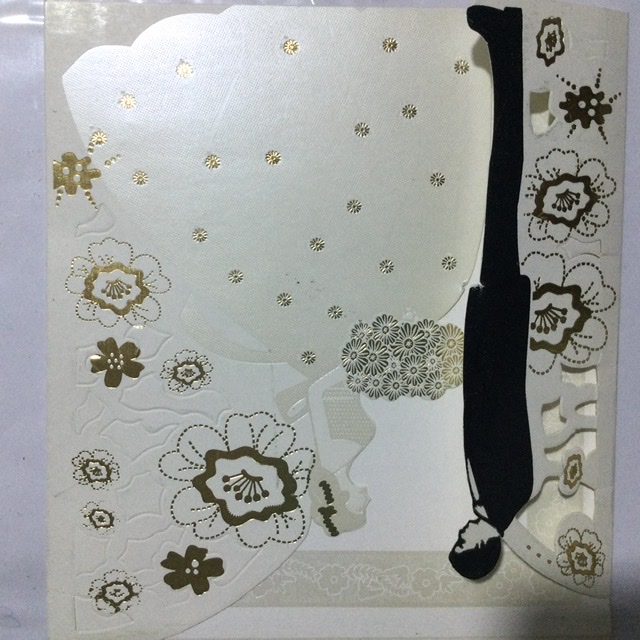 TARJETA NOVIOS ABIERTO DORADO