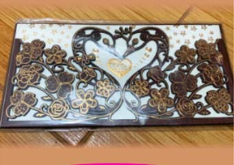 TARJETA MADERA RECTANGULAR CISNES MATRIMONIO