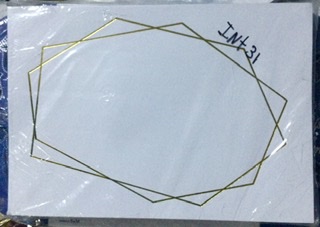 Tarjeta interior rectangular borde geométrico  INT31