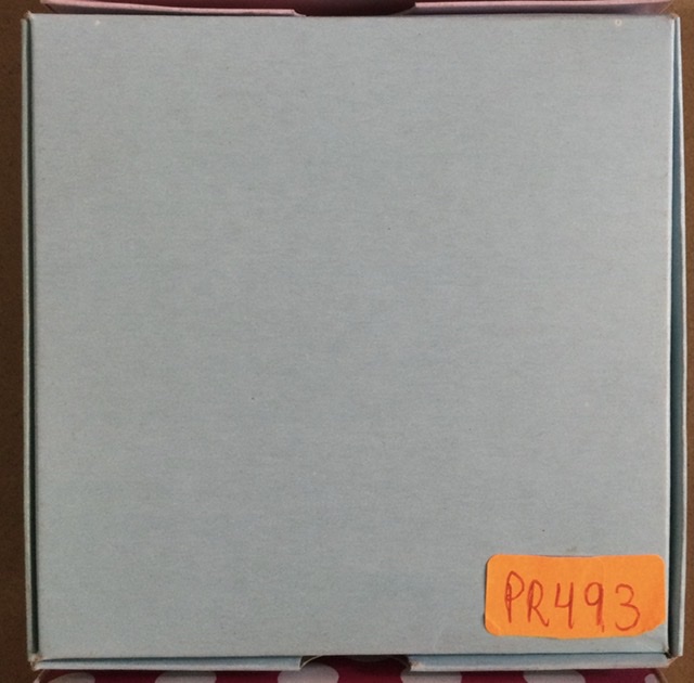 CAJA DE TORTA CELESTE 10X10X2.5 CM PR493