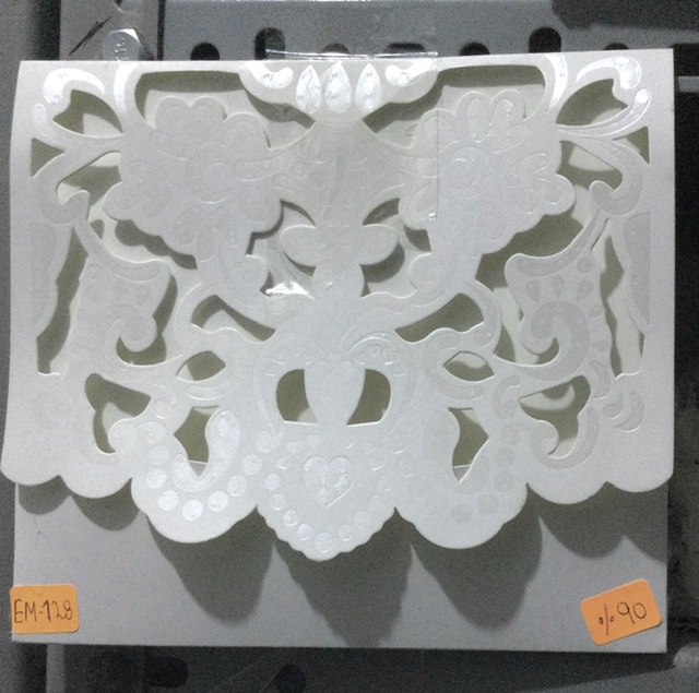 TARJETA SOLAPA NACAR MATRIMONIO DORADO