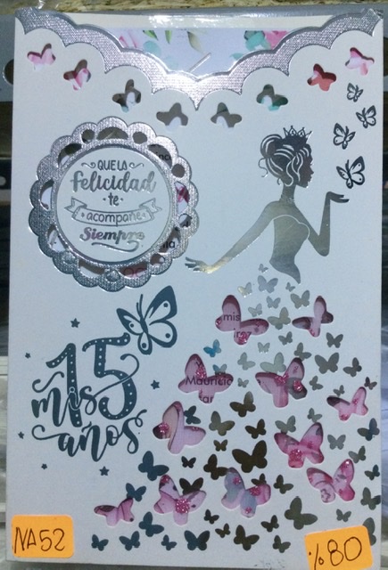 Tarjeta quinceaños vestido mariposa plateado  NA052