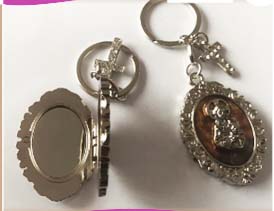 LLAVERO DOBLE CON VISAGRA MISA CON DIJE