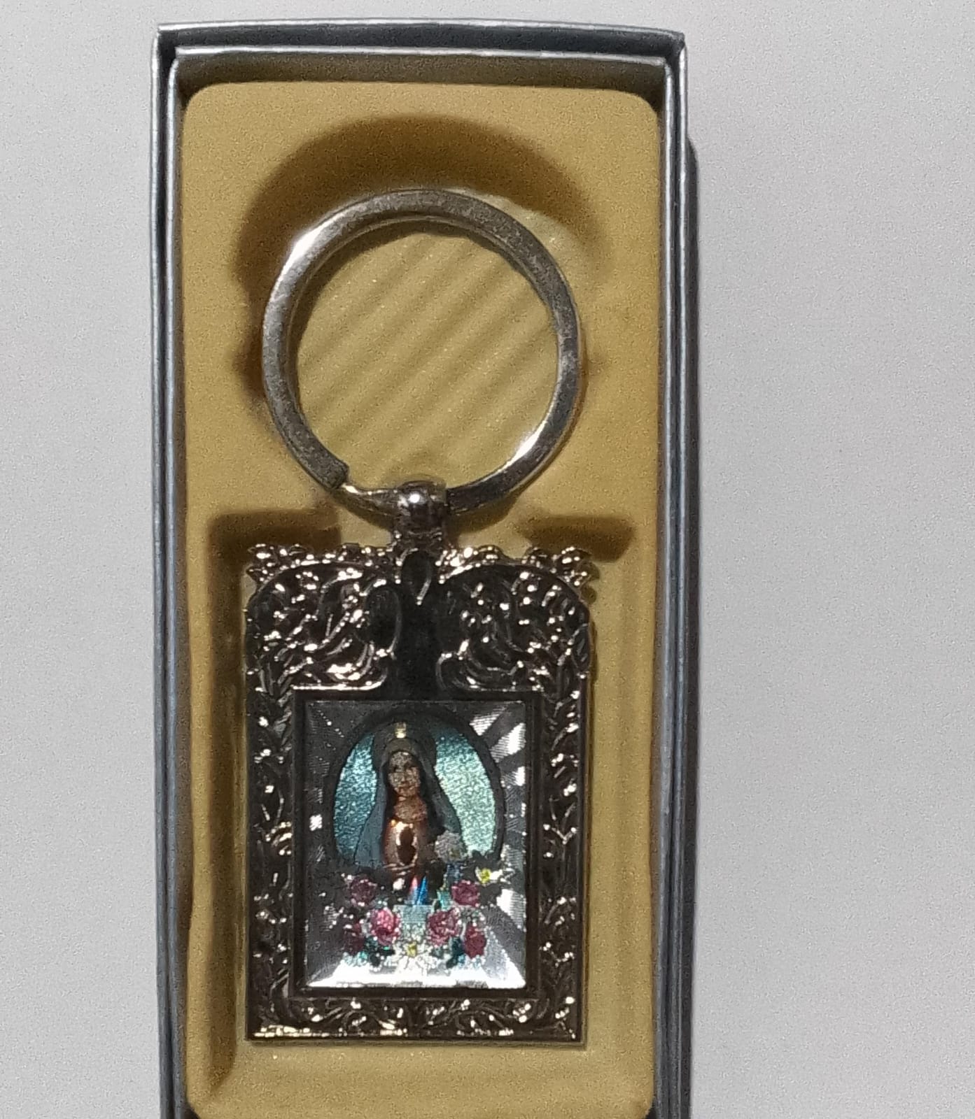 LLAVERO SANTO RECTANGULAR