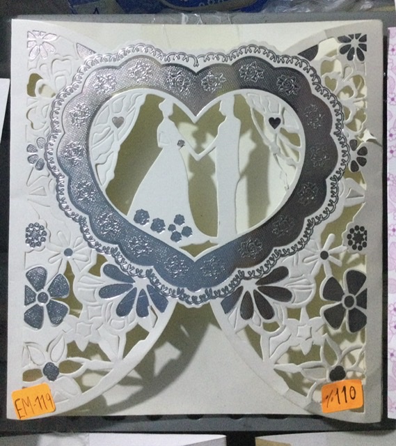 TARJETA CORAZON TRAMA PLATA