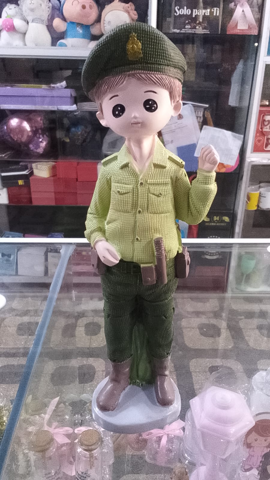 ADORNO POLICIA (hombre)