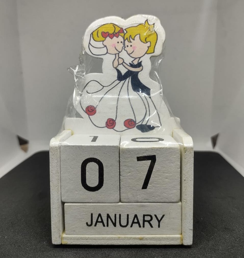 Novios calendarios mediano Pr334