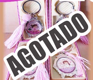 LLAVERO MEDALLON CON POMPOM BAUTIZO ROSADO