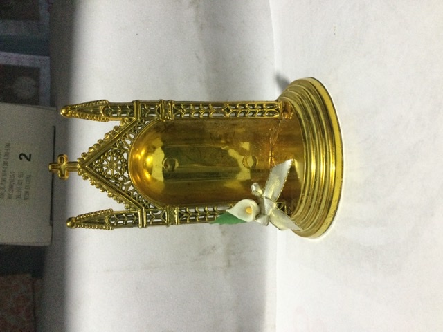 IGLESIA BASE RECTANGULAR DORADO