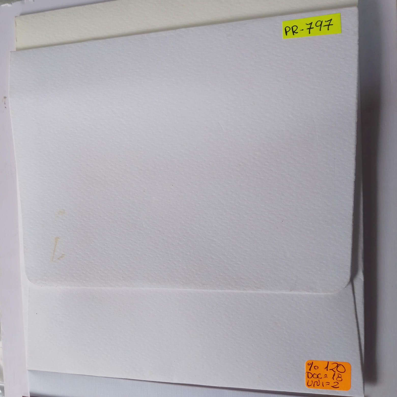 SOBRE FAVINI BLANCO 16.5X16.5 PR797