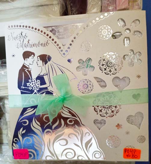 TARJETAS MATRIMONIO NOVIOS Y CORAZONES TROQUELADOS P04P