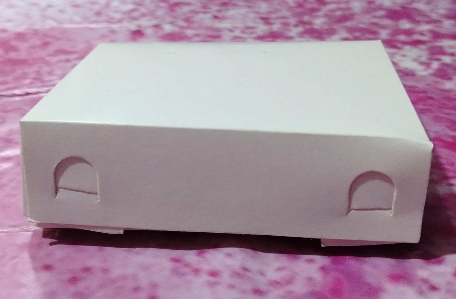 CAJA 11X13.5X3.7 CM CJ101