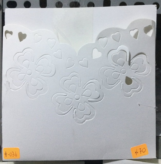 TARJETA CORTE V BORDE FLORES FOLCKOTE