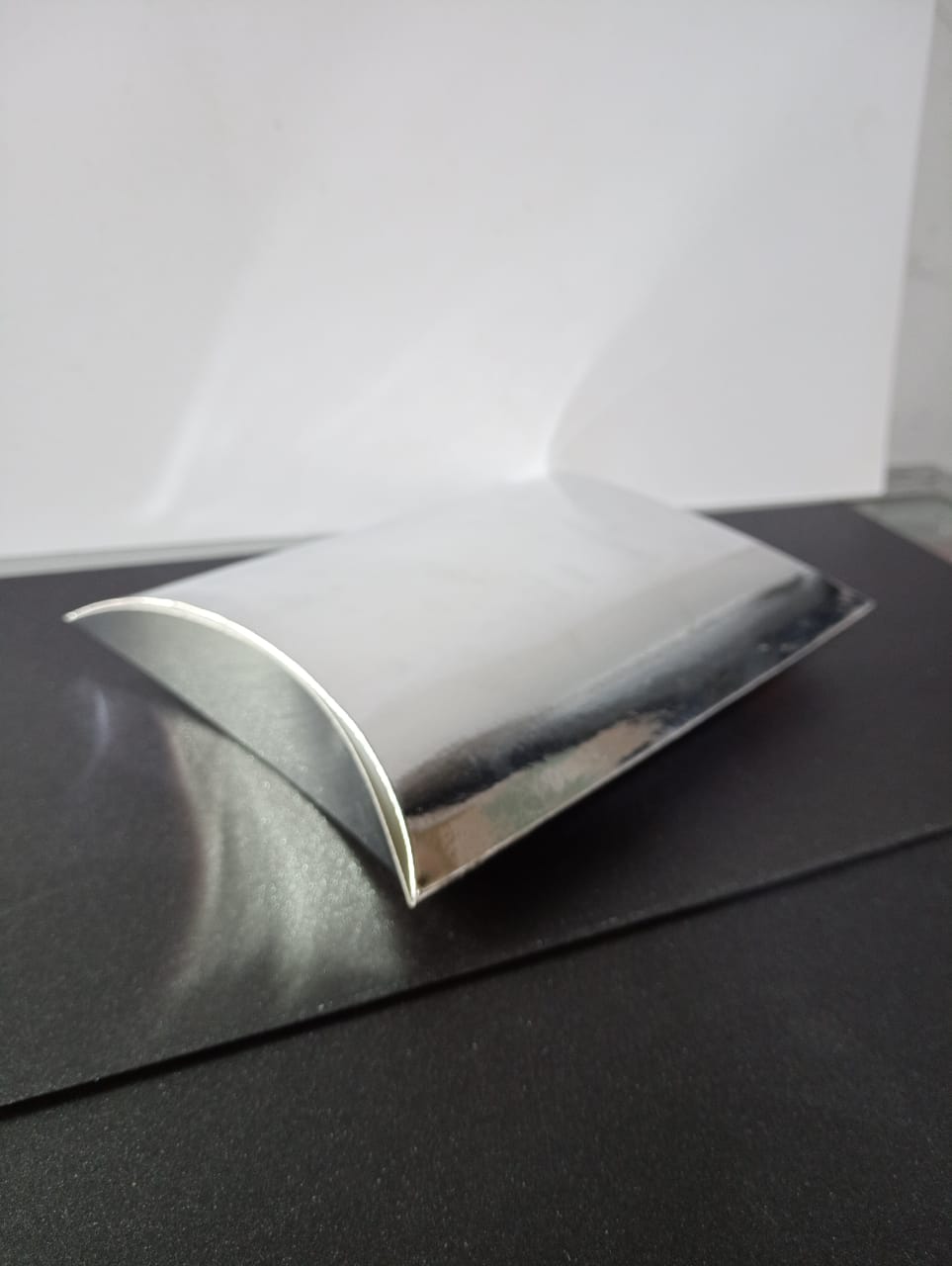 CAJA ALMUHADA METALIZADO PLATA PR862P