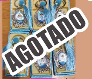 LLAVERO MEDALLON CON POMPOM BAUTIZO CELESTE