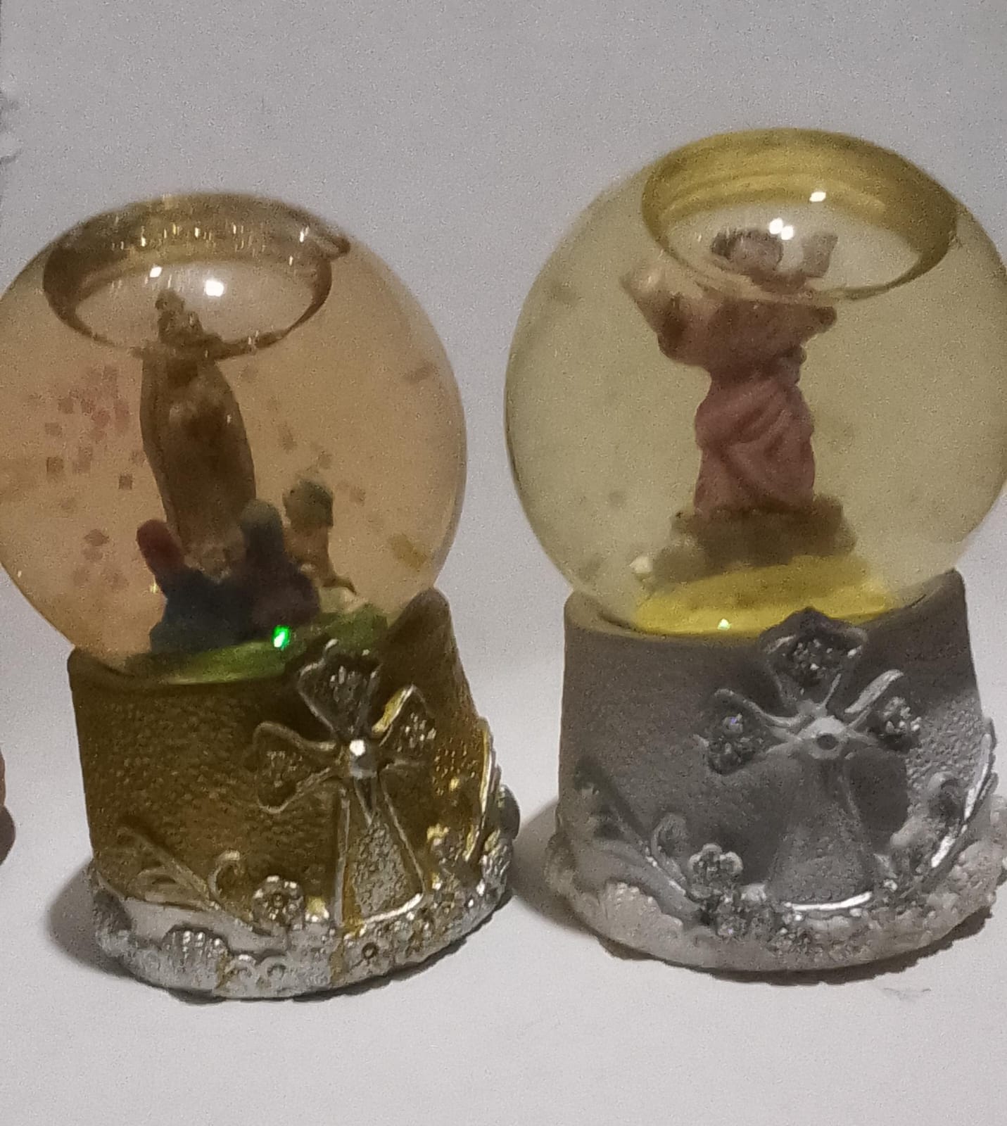 ESFERA SANTO CON LUZ PR2027