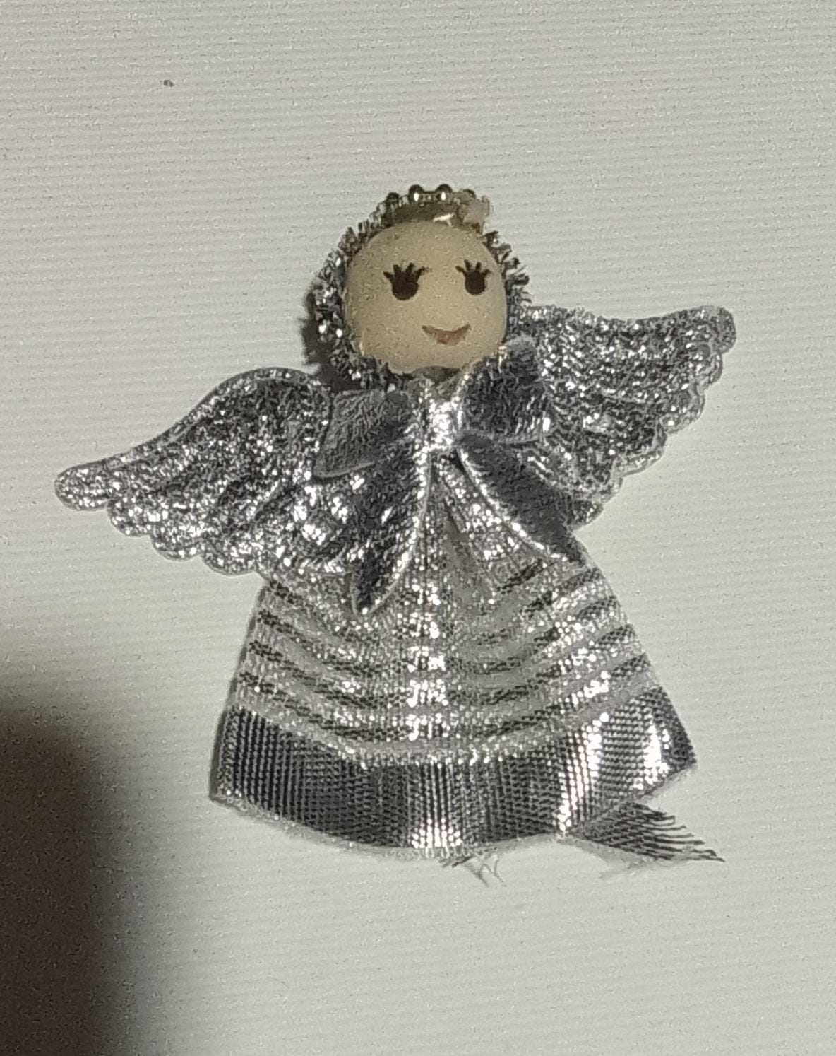ANGEL PLATEADO TELA PR994