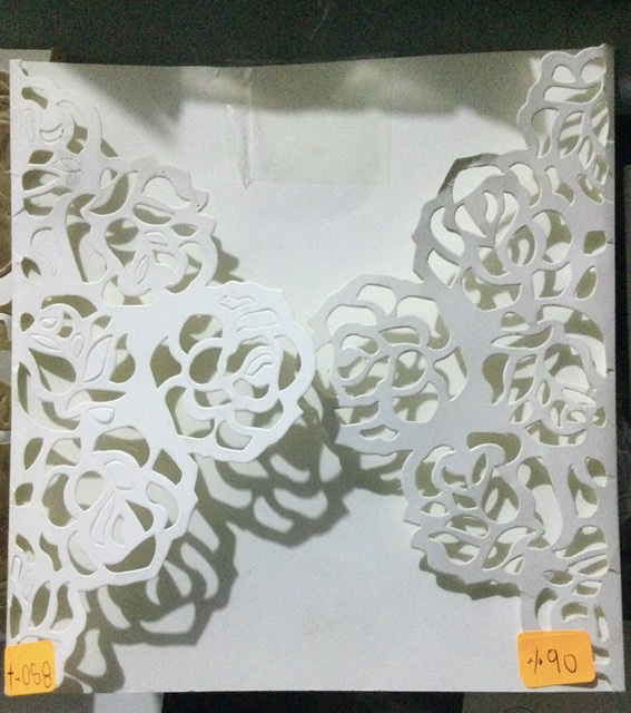 TARJETA CALADO DE ROSAS FOLCKOTE